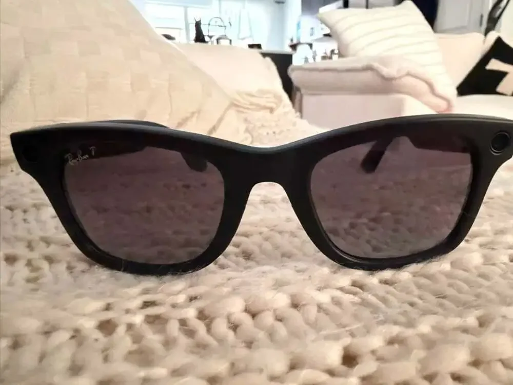 Ray-Ban Meta Wayfarer Gen 1 Smart Glasses, Matte Black, Polarized